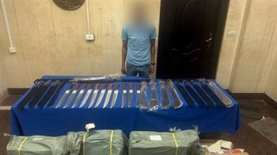 ضبط سائق بحوزته أسلحة بيضاء دون ترخيص بالقاهرة