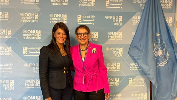 الدكتورة الدكتورة