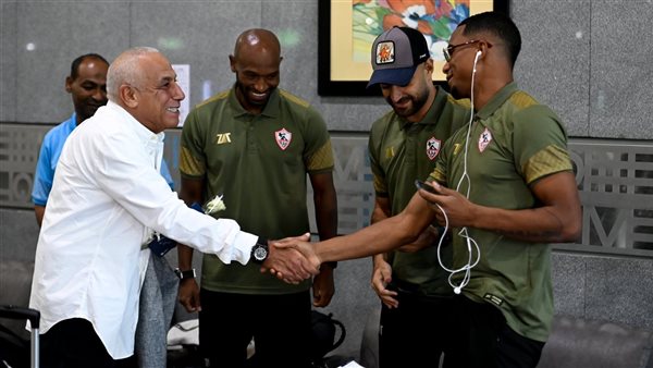 بعثة الزمالك في مطار