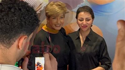 إلهام صفي الدين وليلى عز العرب أول حضور العرض الخاص لفيلم عنب لـ أيتن عامر| صور