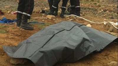 بعد اختفاء 25 يومًا.. تفاصيل العثور على رفات شاب متحلل داخل بلاعة صرف صحي بالأقصر | بث مباشر