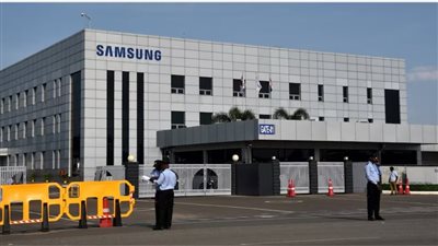 عمال سامسونج بالهند يواصلون إضرابهم عن العمل.. والحكومة تتدخل