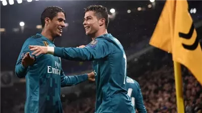 رسالة خاصة من كريستيانو رونالدو إلى رافاييل فاران عقب اعتزاله