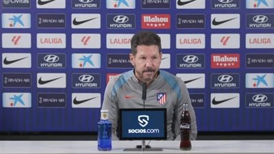 سيميوني يعلق على عدم طرد فينيسيوس وإندريك قبل مباراة الديربي بين ريال مدريد وأتليتكو