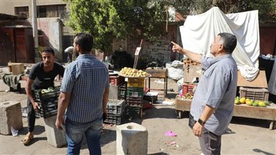 استجابة لشكاوى المواطنين.. إزالة الإشغالات بالميادين ومحيط المدارس بمراكز المنيا