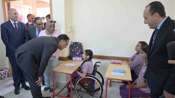 لفتة إنسانية لـ مدبولي