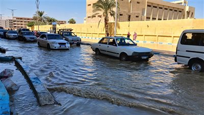 رفع حالة الطوارئ بسبب كسر في خط مياه رئيسي بالسويس