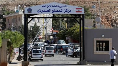 تقارير: 22 ألف شخص يعبرون الحدود من لبنان إلى سوريا بسبب القصف الإسرائيلي