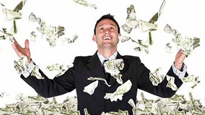 السلحفاة تفوز دائمًا.. مليونيرة تقدم 5 نصائح لتصبح غنيًا في أسرع وقت