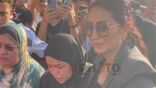 وفاء عامر تواسي زوجة