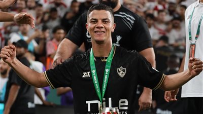 فيريرا يدرس منح محمد شحاتة فرصة المشاركة أمام ديكيداها الصومالي