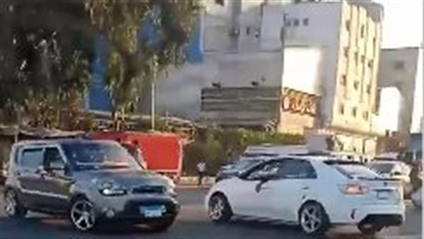 حركات استعراضية -