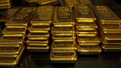 جولد بيليون: توقف ارتفاع سعر الذهب هذا الأسبوع بسبب تعافي الدولار