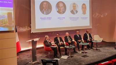 رئيس اقتصادية قناة السويس يبحث فرص الاستثمار بمنتدى الأعمال المصري الفرنسي 