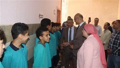 محافظ القليوبية يدشن مبادرة الكشف على فيروس سي للطلاب بالمدارس