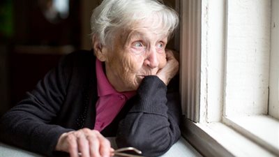 في اليوم العالمي للمُسنين.. عادات صحية للوقاية من أعراض الشيخوخة القاتلة