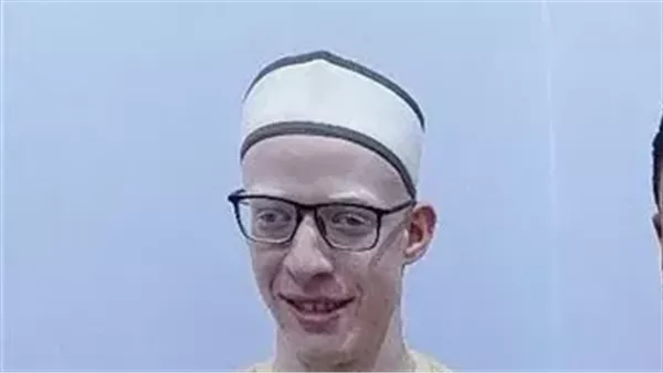 القارئ محمد عادل