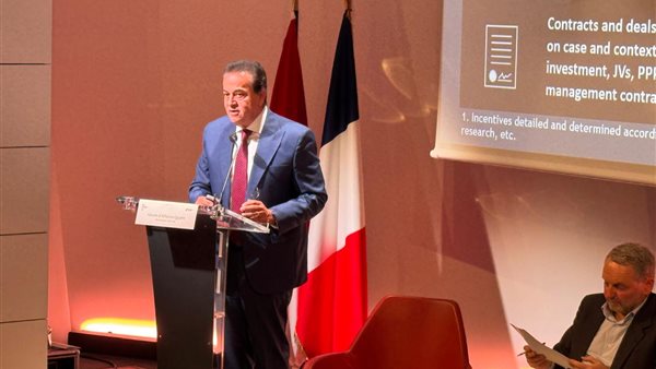 الدكتور خالد عبد