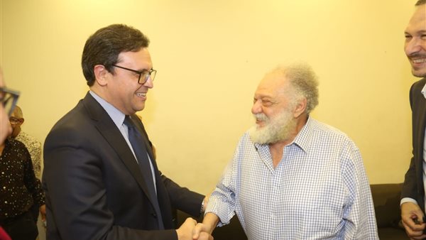 وزير الثقافة ويحيى