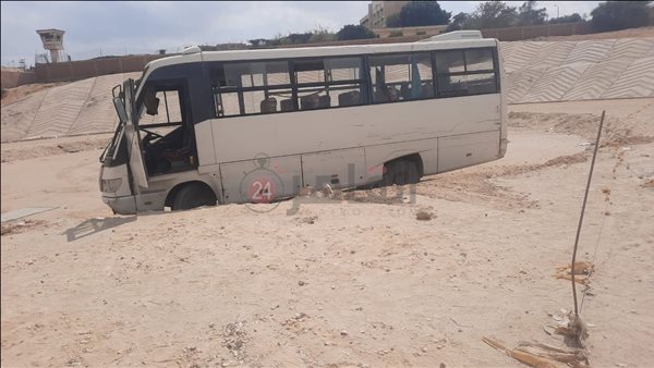 الميني الباص