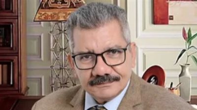 وفاة الشاعر محمد الشحات عن عمر ناهز 70 عاما 