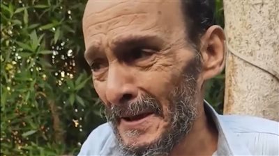 مُسن مريض بالسرطان يستغيث من جحود نجله بالبحر الأحمر: عايش معانا بالبلطجة| بث مباشر 