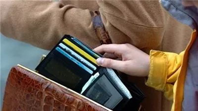  أمين الفتوى يحسم الجدل: لا يجوز للزوجة أخذ مال من الزوج دون أذنه