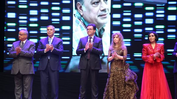 الوزير خلال افتتاح