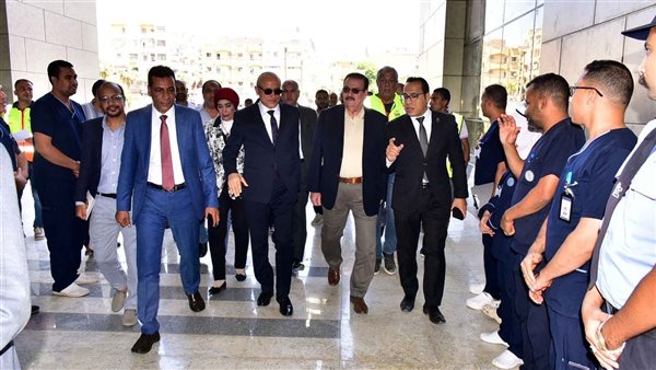 محافظ الأقصر يتفقد