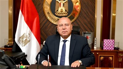 كامل الوزير مهنئًا الرئيس السيسي بذكرى نصر أكتوبر: سيظل إنجازًا وطنيًا ورمزًا للفخر والإعزاز