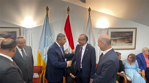 السفير التركي ومحافظ