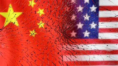 الصين تتهم وزير الخارجية الأمريكي بانتهاج عقلية الحرب الباردة