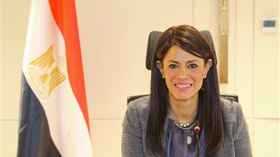 وزيرة التخطيط تشهد إطلاق دليل الحلول والممارسات الناجحة للاستثمار في مجال الطاقة المتجددة