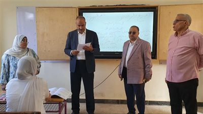 وكيل وزارة التربية والتعليم بالمنوفية يحيل 5 مسؤولين للتحقيق لتقصيرهم في العمل