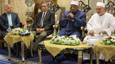 عباس شومان: صحن الجامع الأزهر شاهد على تحطيم كل الحملات التي استهدفت مصر والعالم الإسلامي