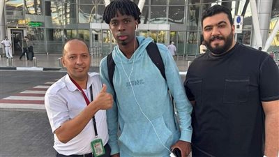 جلسة بين إيجاريا وجوميز قبل الخضوع للاختبار الطبي في الزمالك 