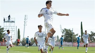 بعد إصابة كارفخال.. من بديل فاسكيز في ريال مدريد؟