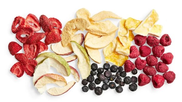 الفواكه المجففة بالتبريد