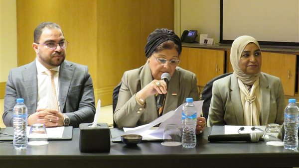 جانب من الورشة 