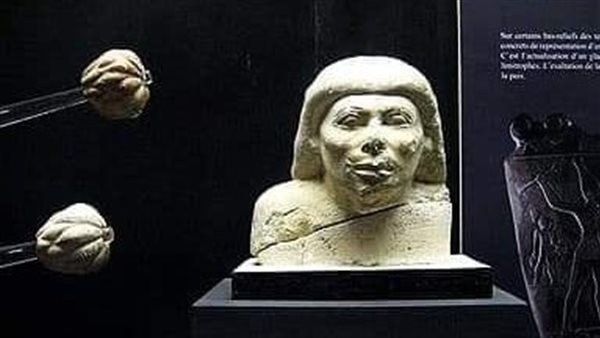 قطع أثرية لـ انتصار