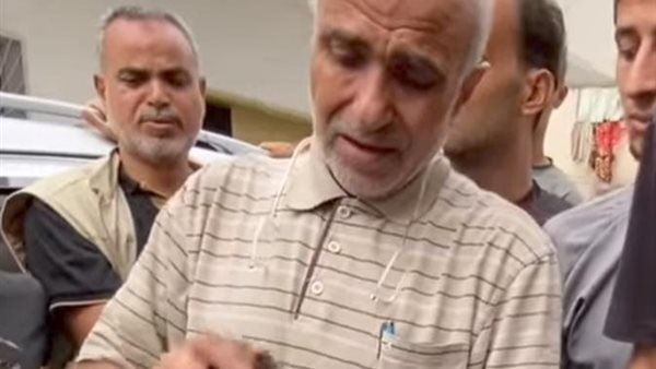 زميل الصحفي حسن حمد