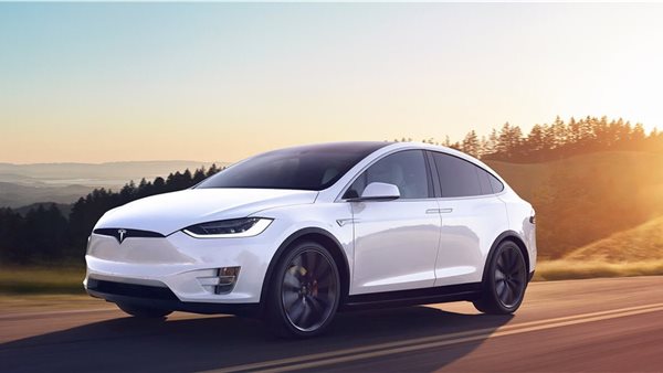 تسلا موديل X 