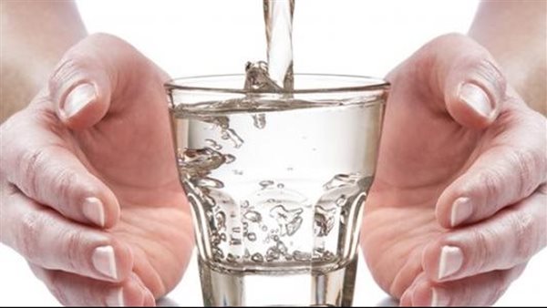 فوائد شرب الماء للكلى