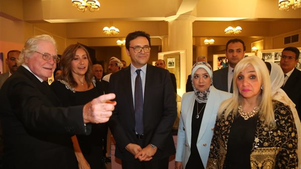 وزير الثقافة ورئيسة