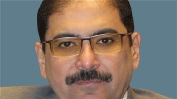 الدكتور محمود رمزي