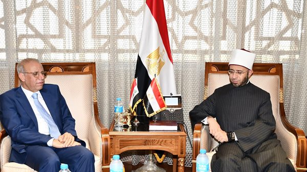 الدكتور أسامة الأزهر