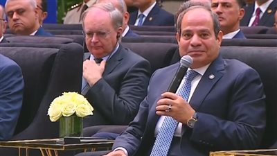 السيسي: اللي انتوا كنتوا عايشين فيه مش طبيعي.. ومش شرط كل حاجة تبقى الناس فاهماها في وقتها| بث مباشر