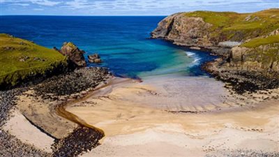 سكان جزر هبريدس البريطانية الأكثر سعادة في البلاد.. ما القصة؟ 