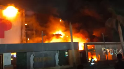 السيطرة على حريق نشب بمول وكافيه بشارع التسعين الجنوبي في التجمع الخامس