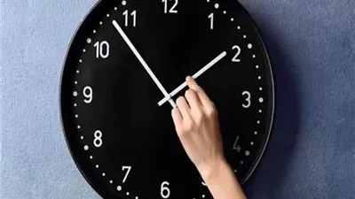 موعد تغيير الساعة في مصر.. بدأ العد التنازلي لـ تحريك عقارب الساعة 60 دقيقة